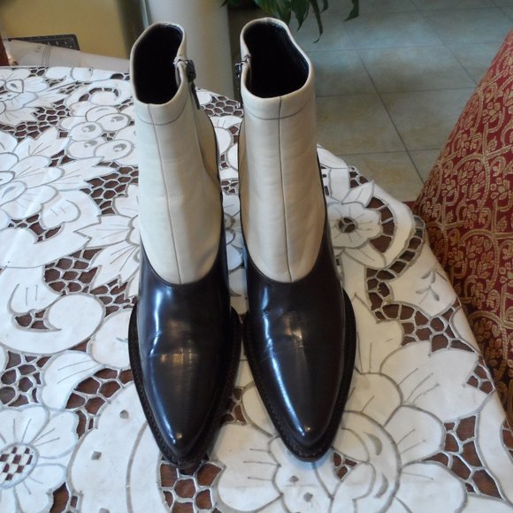 Prada Chocolate Brown/Beige Leather Ankle Boot with Western Flair Style Size 37 - Picture 1 of 16